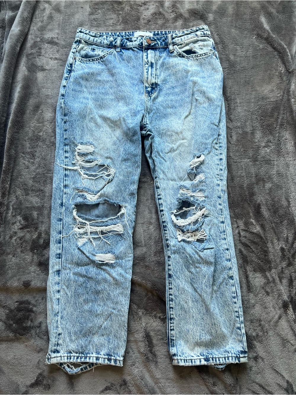 Women's Light Blue Distressed Straight-Leg Jeans